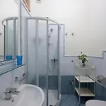 Oda ve Kahvaltı Dint'a Torre Scala