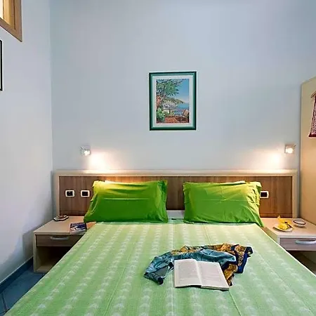Bed & Breakfast Dint'a Torre 4*